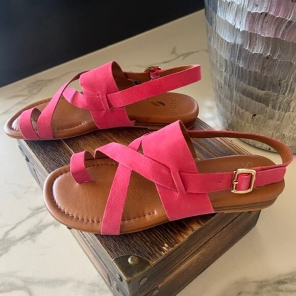 Franco Sarto Gia Suede Sandals in Pink - Picture 5 of 9